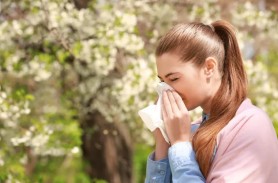 Primăvara „înfloresc alergiile”. Sfaturile specialistului