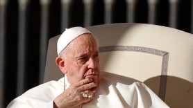 Papa Francisc face apel la „negociere” pentru a pune capăt „ororii războiului” din Ucraina şi Gaza