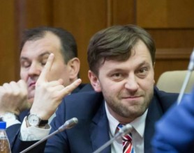 Alaiba vrea bani din bugetul Primăriei Chișinău ca să majoreze sumele destinate proiectelor guvernării