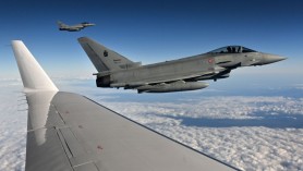Italia trimite încă 4 avioane de luptă în România, Belgia trimite 300 de militari