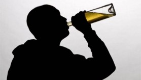 STUDIU // Consumul de alcool provoacă apariția a peste 60 de boli
