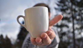 Băutura-minune pe care să o consumi dimineața: Beneficii minune pentru creier