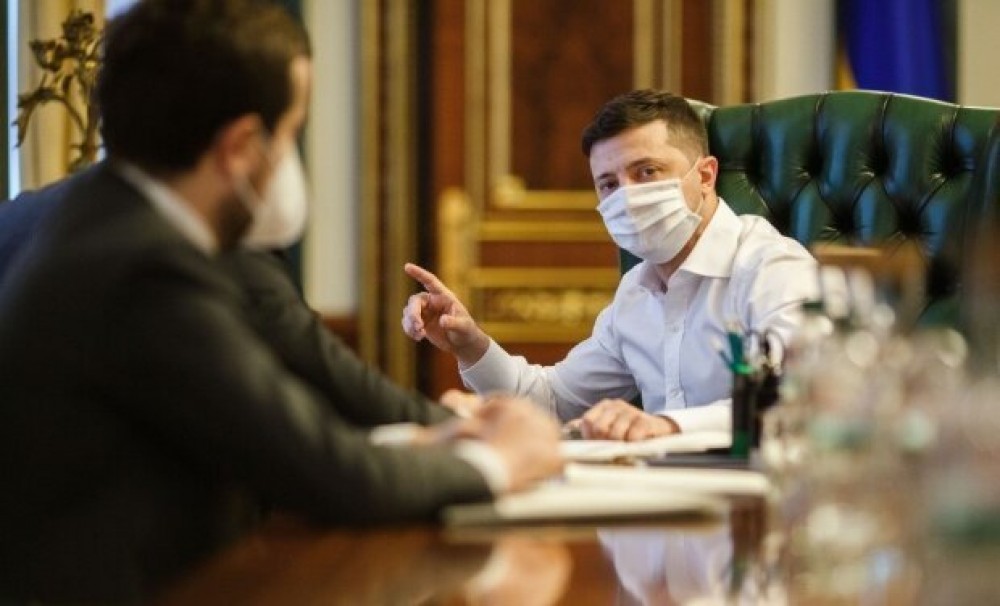 Zelenski promite 1.000.000 de dolari ucraineanului care va crea un vaccin împotriva COVID-19