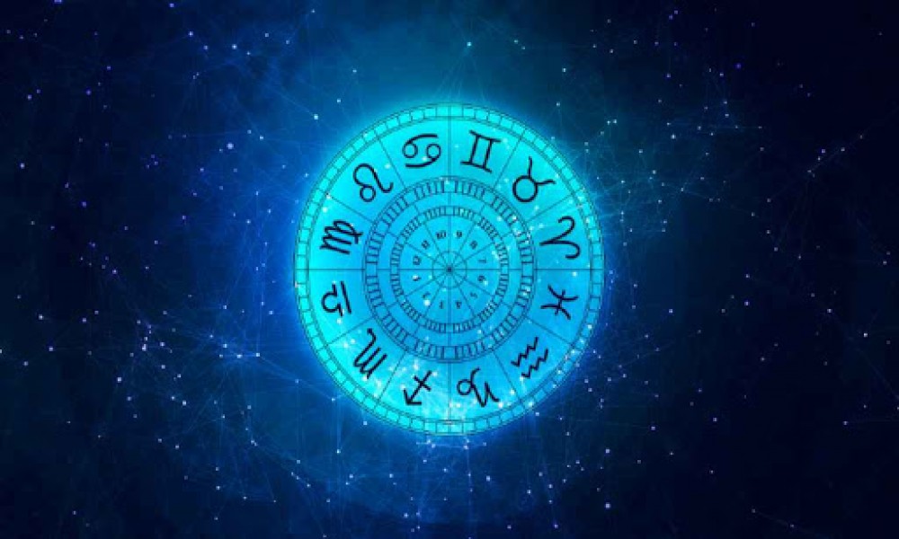 Horoscop // Astăzi se formează Luna Nouă în zodia Rac, fenomen însoțit și de o Eclipsă inelară de Soare