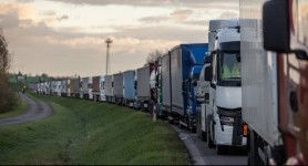 Protest cu 3.000 de camioane la granița dintre Ucraina și Polonia. Doi șoferi au murit