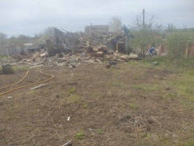 FOTO // Explozie la Leova. Casa unui bărbat a fost distrusă de o butelie de gaz