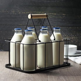 Care este pluralul cuvântului ”lapte”. Eroarea gramaticală a multor români