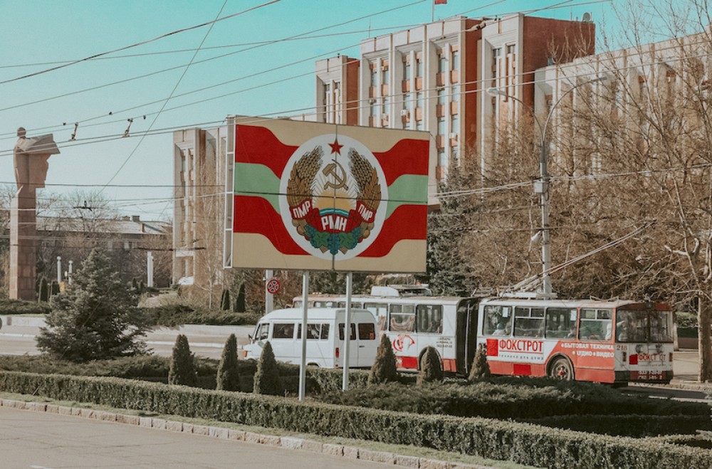 Transnistria: cu binecuvântarea Moscovei, omul Sheriffului rămâne la butoane